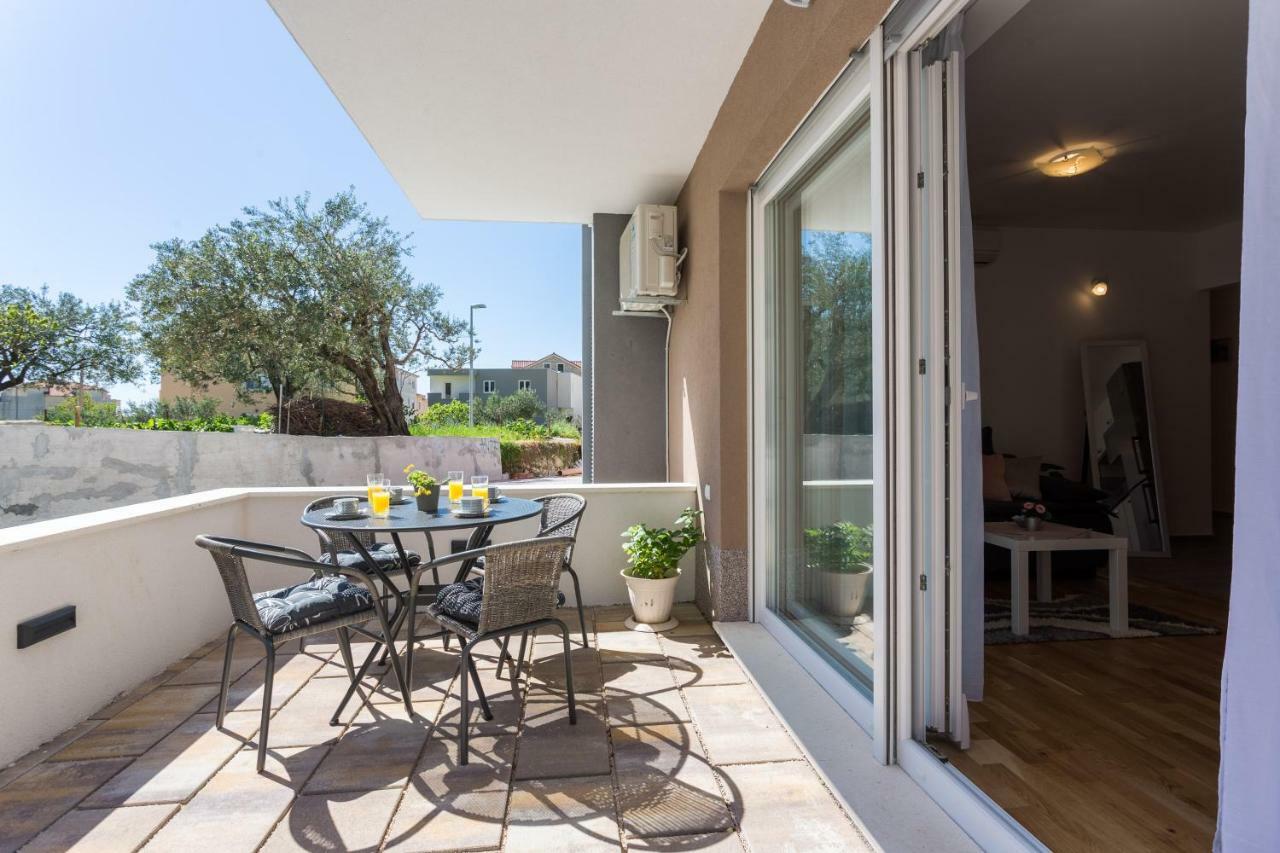 Apartman Matea Apartment Podstrana Luaran gambar